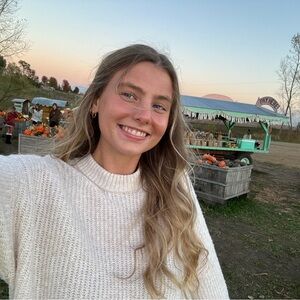 Meet your Posher, Katey